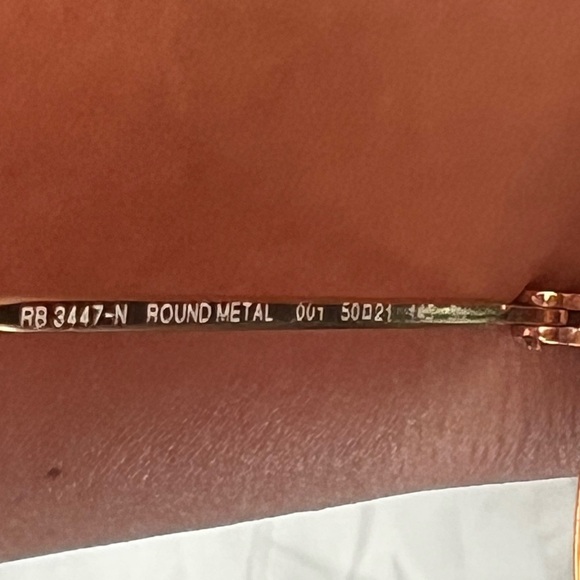 Ray-Ban Classic Metal Round  Sunglasses - Picture 5 of 5